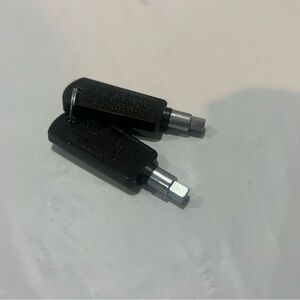 5304485424 Freezer Door Lock Key Fit for Frigidaire For Wine Cellars, Replace